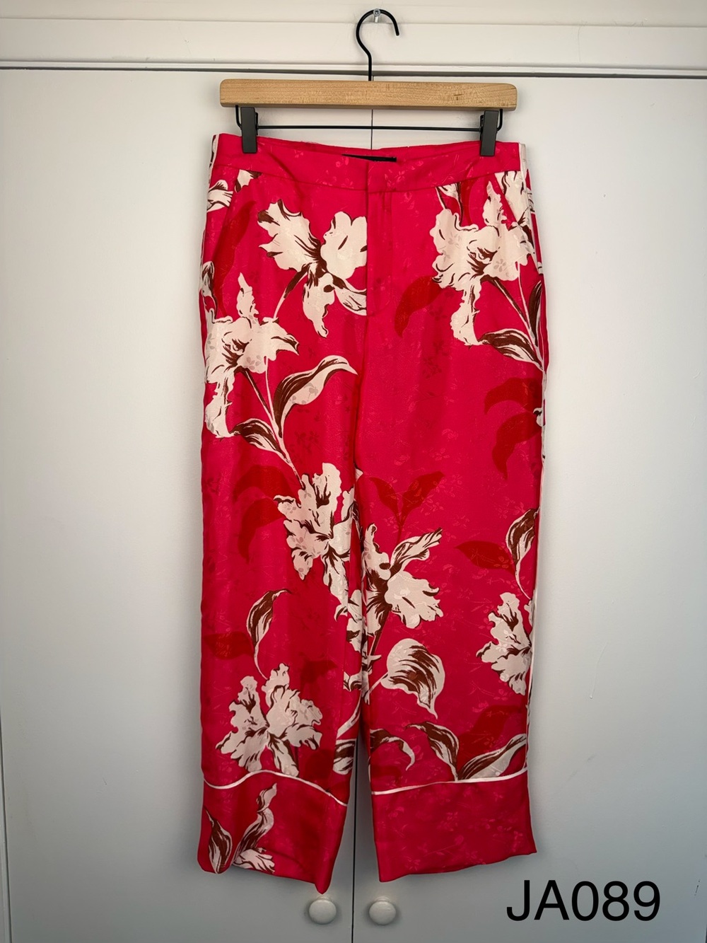 NWT Zara Pink Floral Cropped Trousers Pants M
